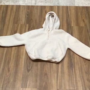 Cute fluffy Sherpa light cream color by GAP